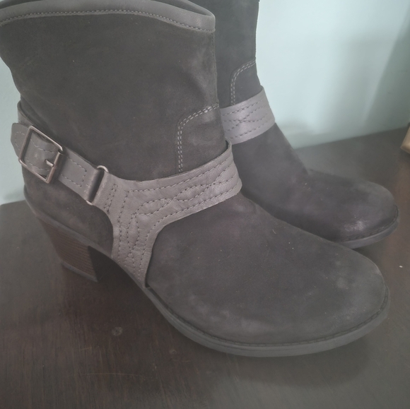 Earth Lina Arlington Ankle Booties Size 11 - Picture 3 of 7